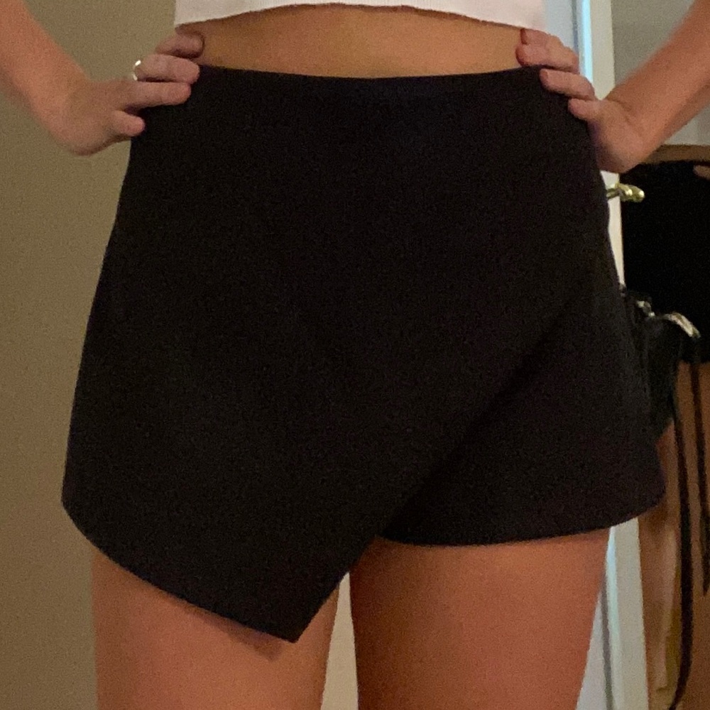 LF SEEK the label - Dark Navy Suede Skort